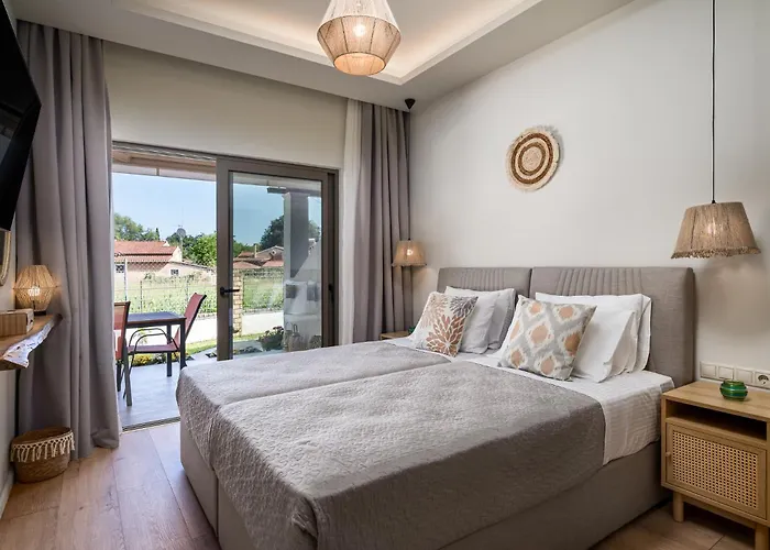 Giardino Apartments By Konnect, 400M To The Beach