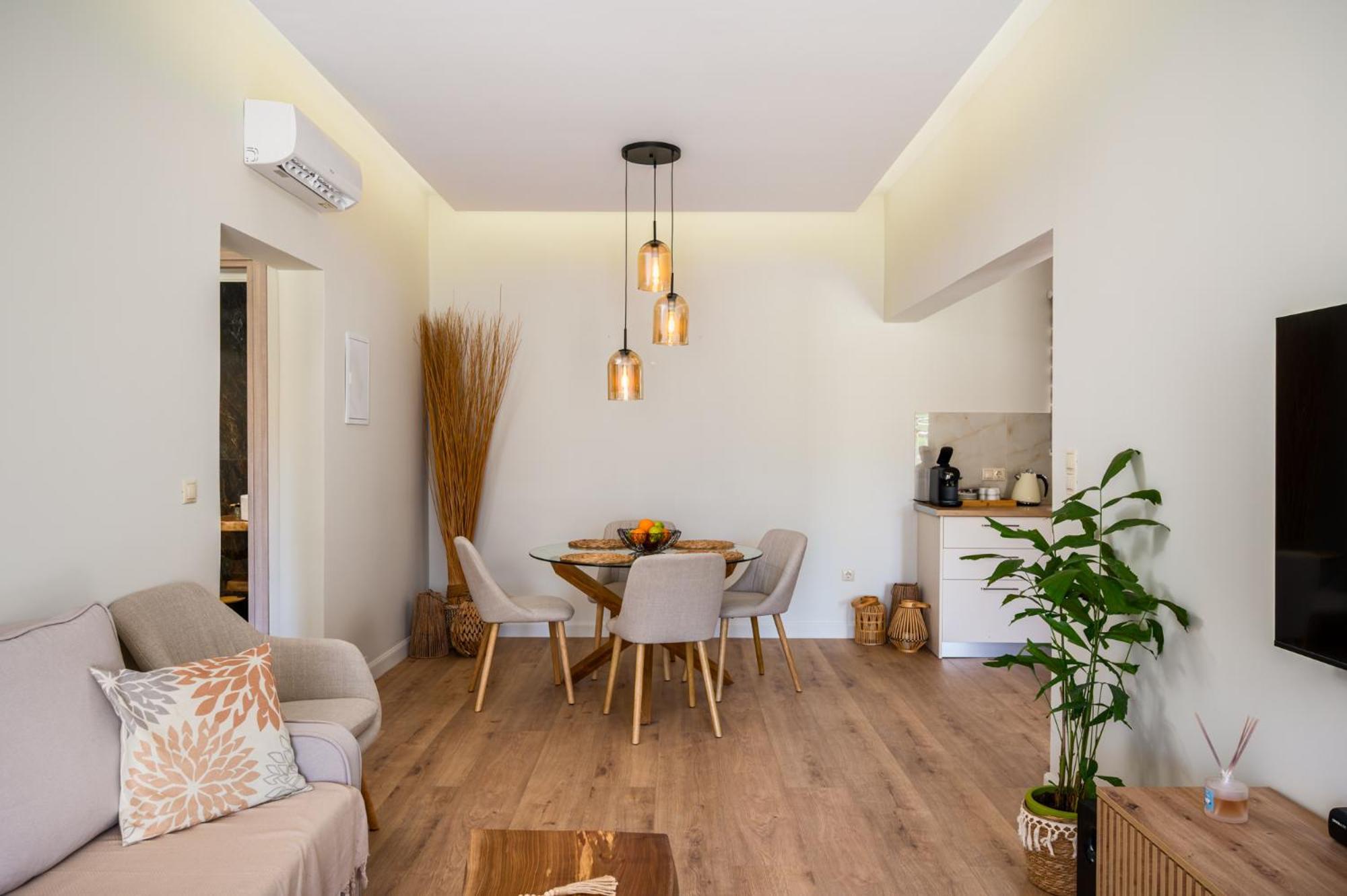 Apartment Phos Elegant Residences By Konnect, 400m To The